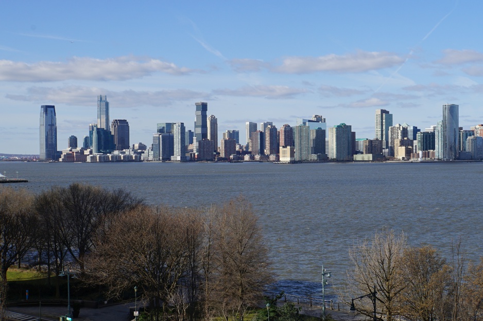 Captains Cabin View Day Hudson