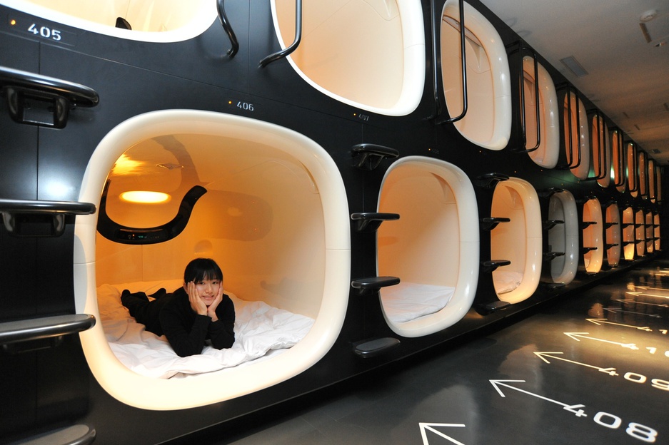 9 Hours Capsule Hotel