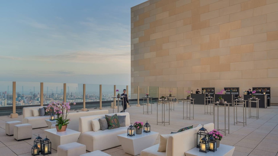 Four Seasons Hotel Bahrain Bay Rooftop Terrace