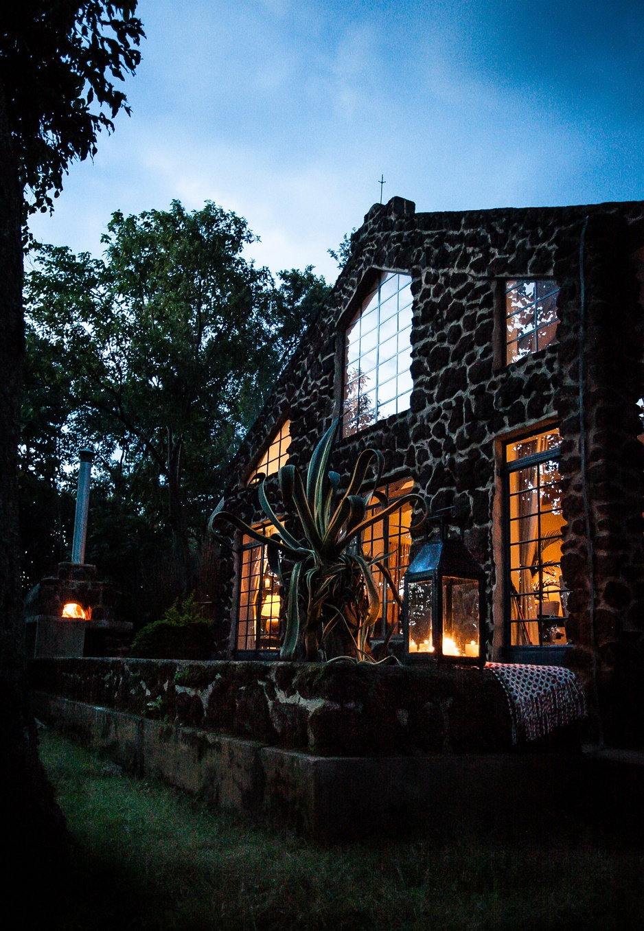 Clouds Mountain Gorilla Lodge Terrace At Night