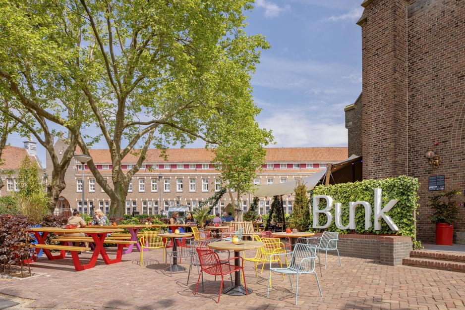 Bunk Hotel Amsterdam Outdoor Terrace