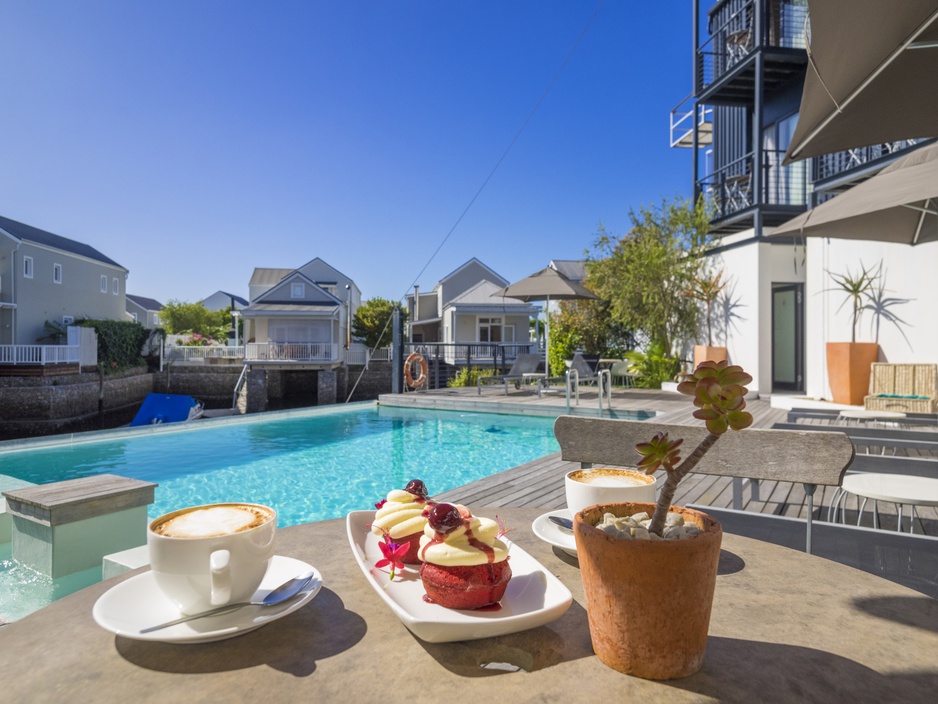 Breakfast at the Pool at Turbine Hotel & Spa