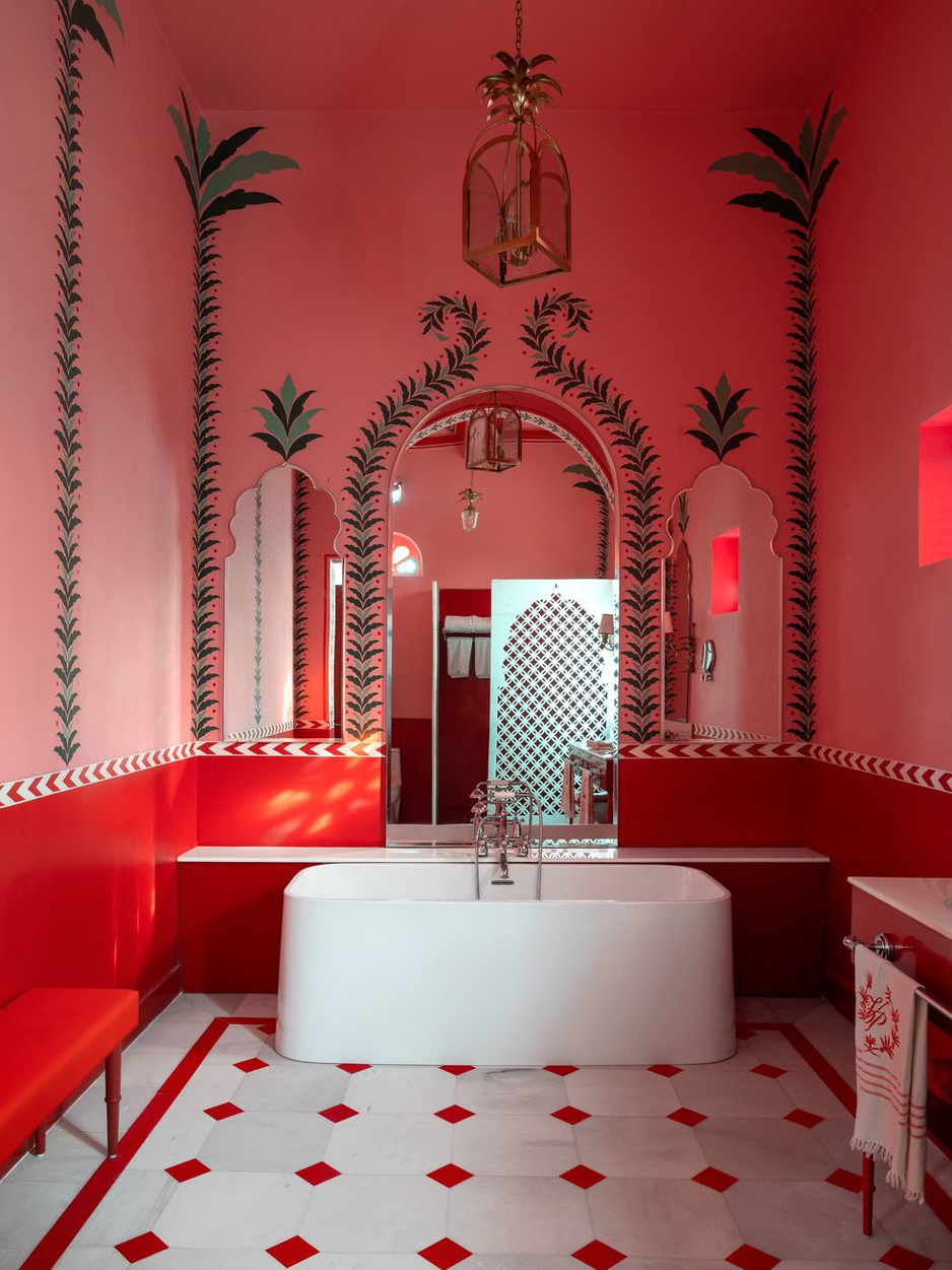 Villa Palladio Jaipur Bathtub