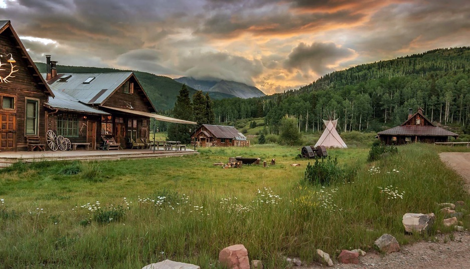 Dunton Hot Springs