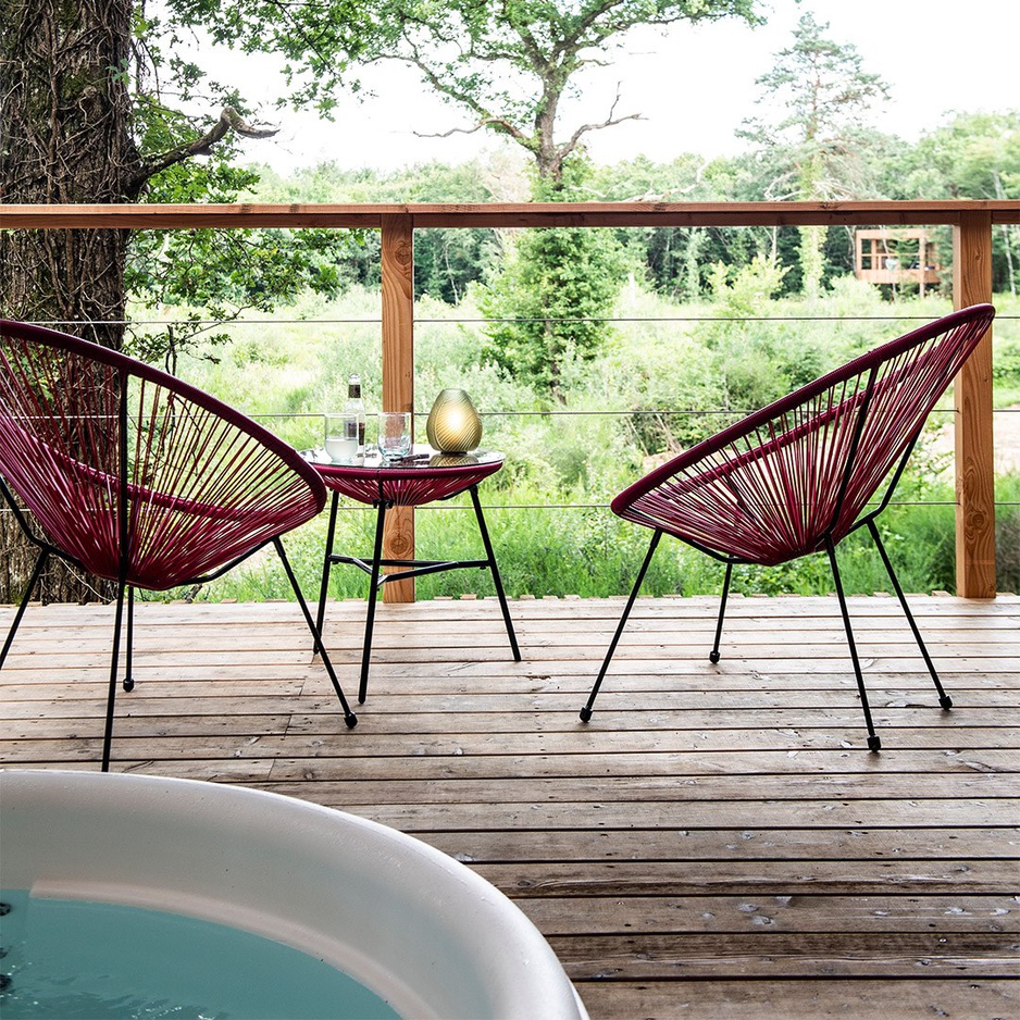 Loire Valley Lodges Treehouse Hot Tub