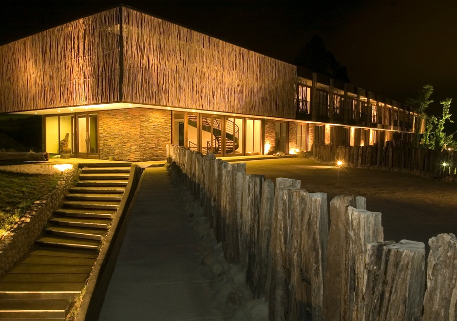 Arrebol Patagonia Hotel entrance at night