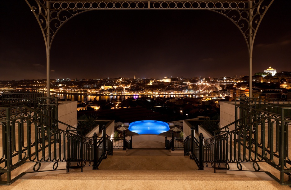 Yeatman Hotel pool at night