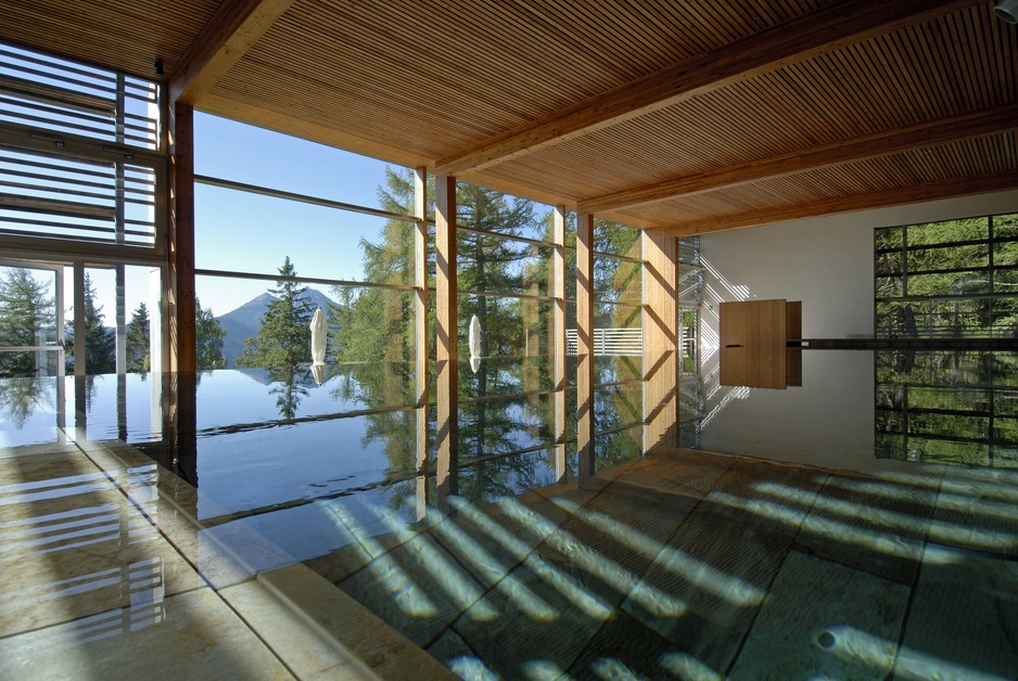 Vigilius hotel swimming pool with view on mountain nature