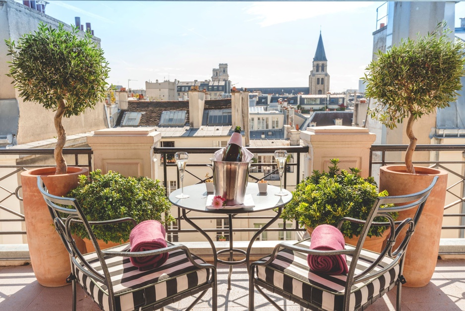 L'Hotel Paris L'Apartment Suite Private Balcony