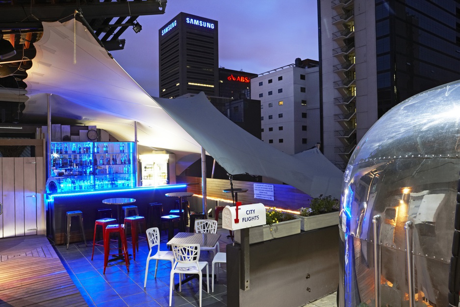 The Grand Daddy sky bar