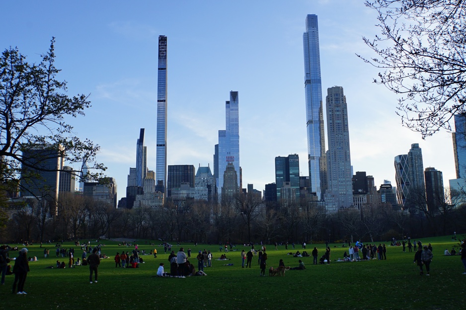 JW Marriott Essex House Hotel from Central Park's field