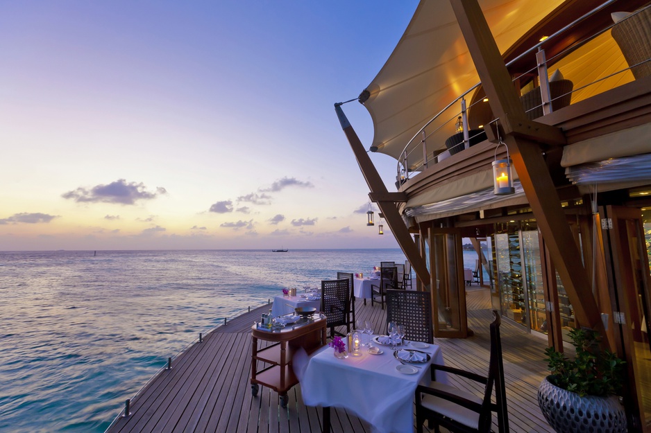 Baros Maldives Lighthouse Restaurant Ocean Panorama