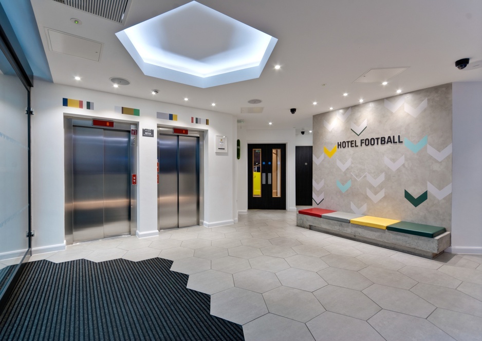 Hotel Football Reception