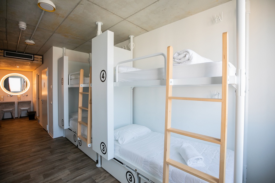 Anda Venice Hostel Dorm Room Bunk Beds