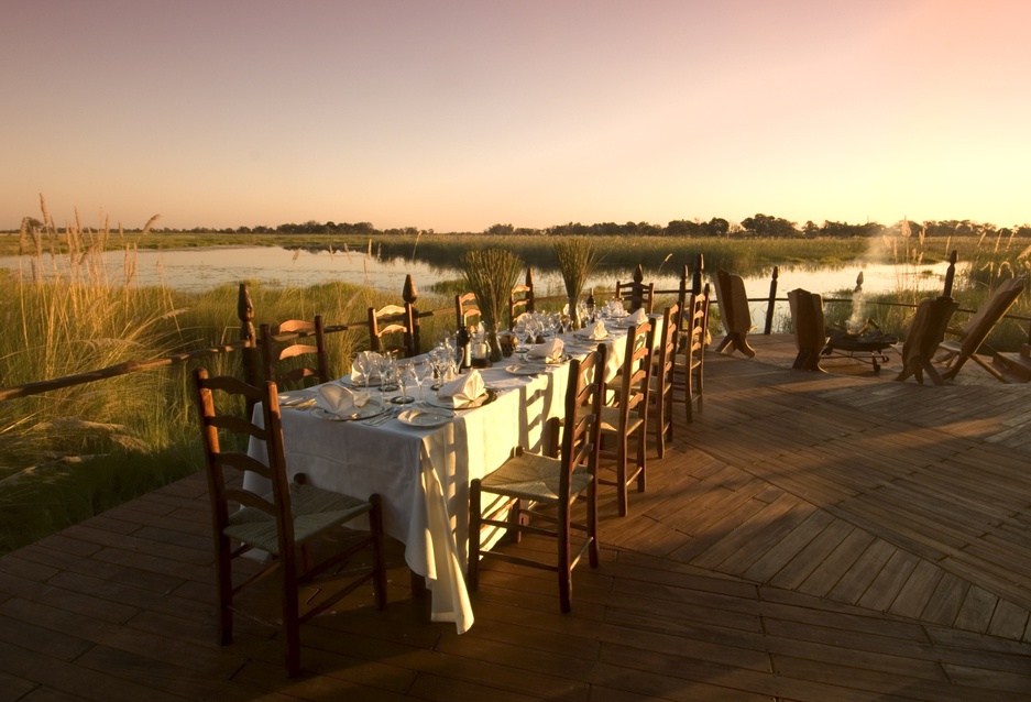 Sanctuary Baines Camp dining on the terrace