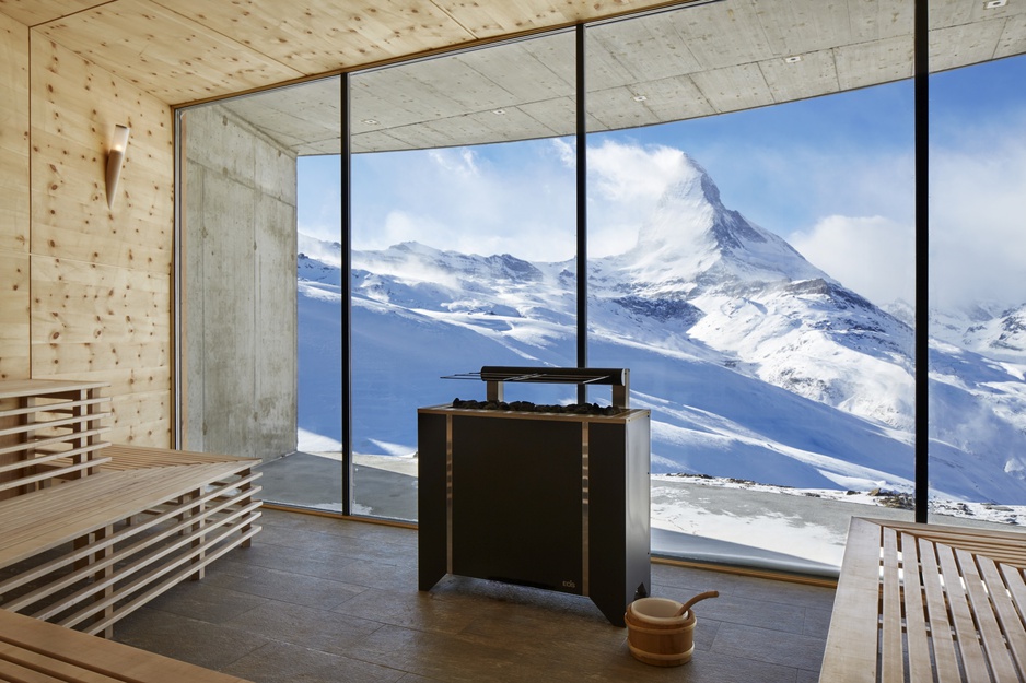 Sauna With Alpine Panorama At Riffelhaus 1853 Hotel