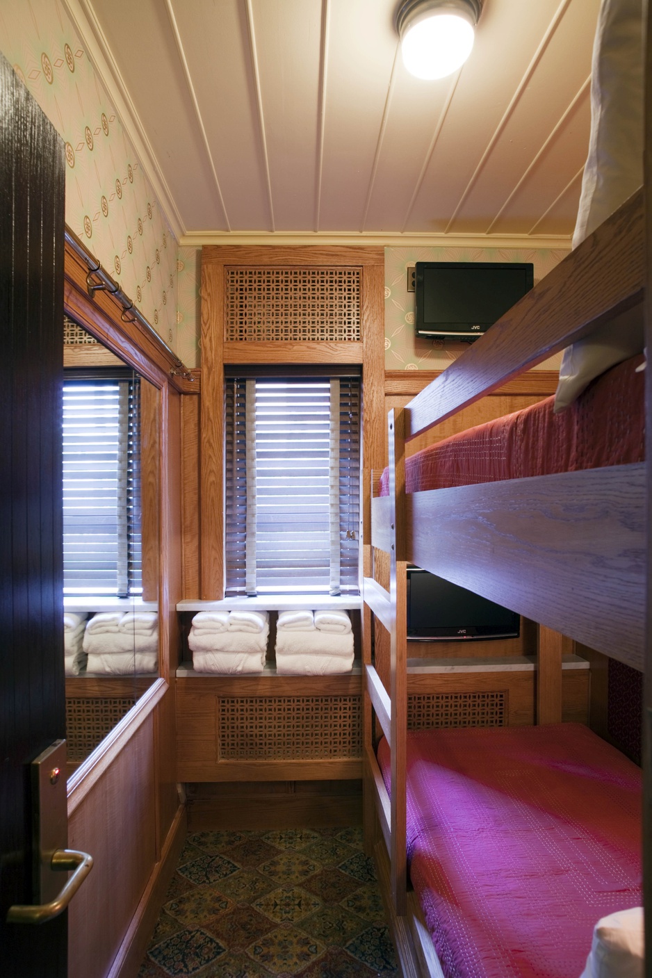 Bunk Bed Cabin