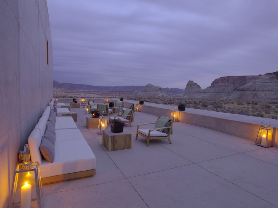 Amangiri Villas terrace with view to the desert