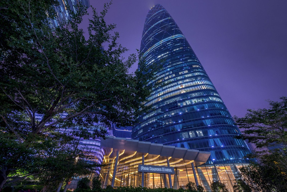 Four Seasons Hotel Guangzhou tower building