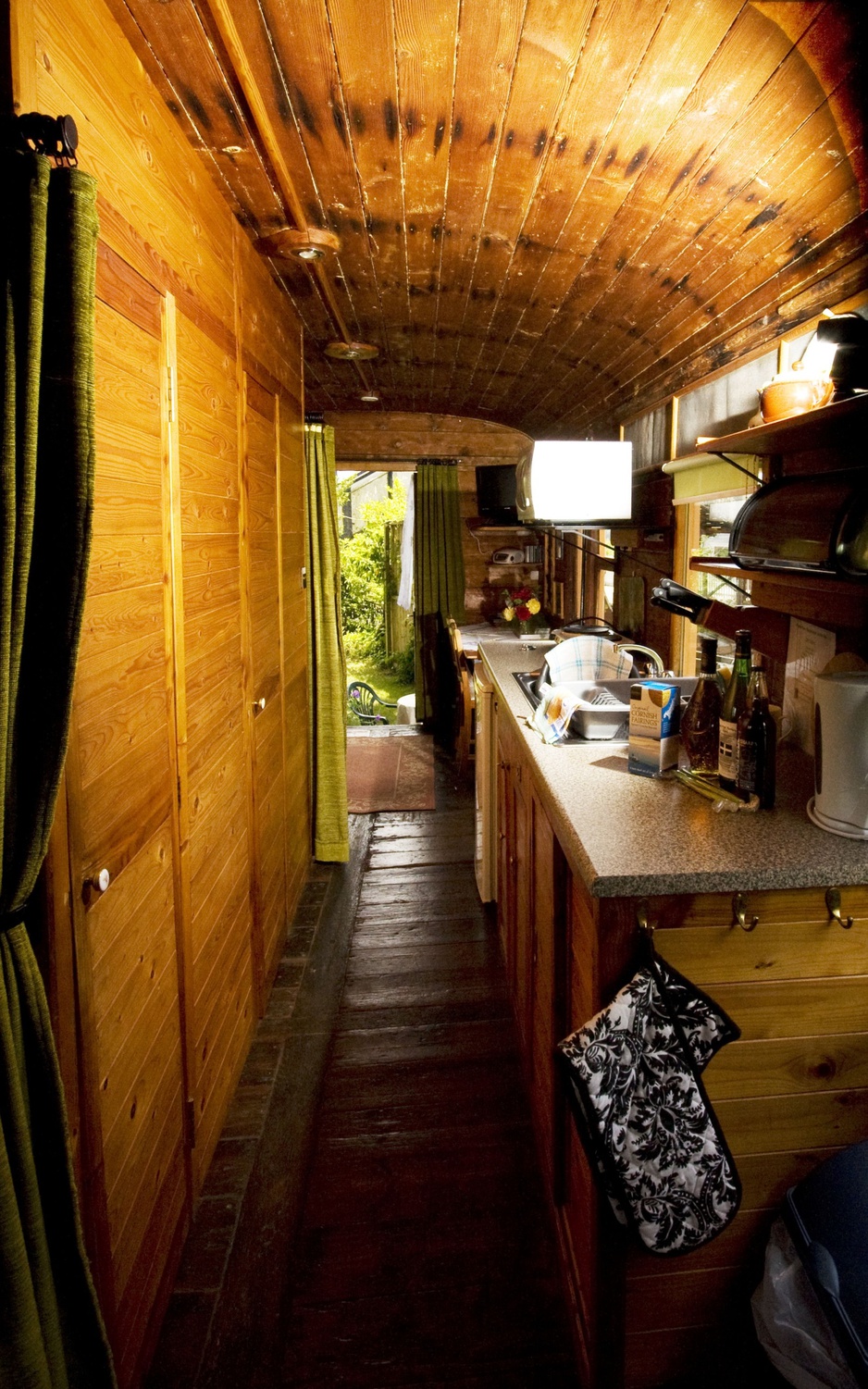 The Old Luggage Van kitchen