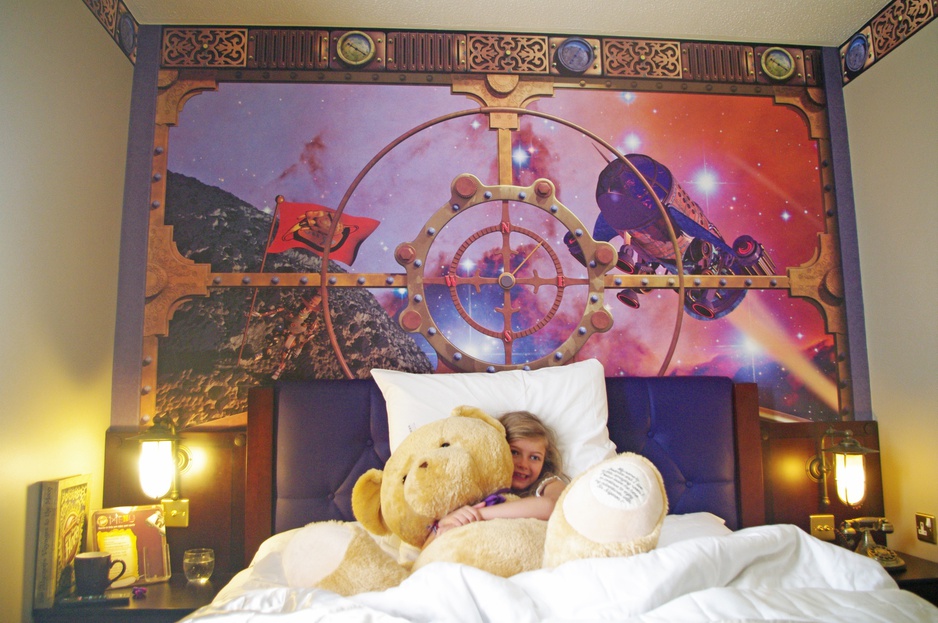 Alton Towers Hotel Moon Voyage Room