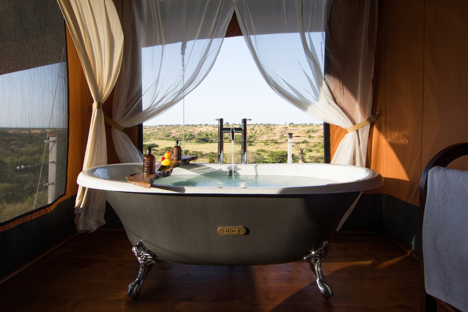 Mahali Mzuri bathroom