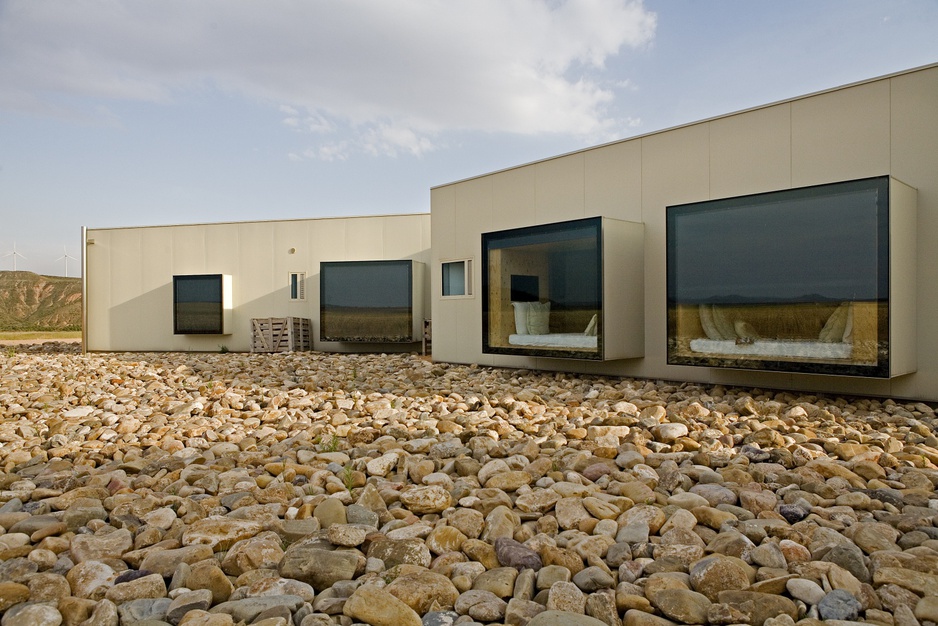 Hotel Aire de Bardenas facade