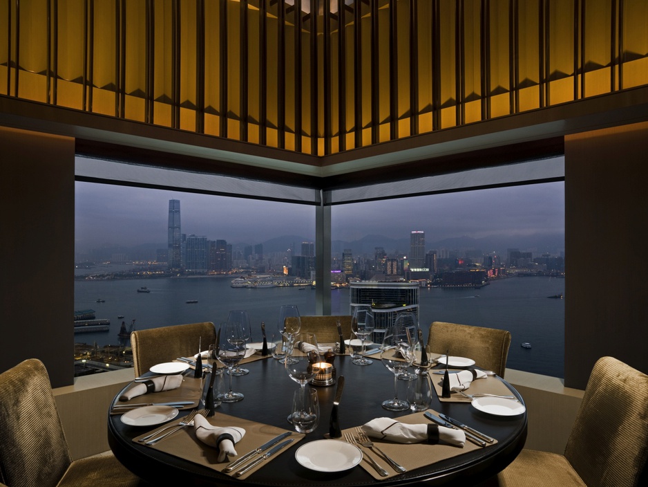 CGD - Semi private dining booth with Harbour view