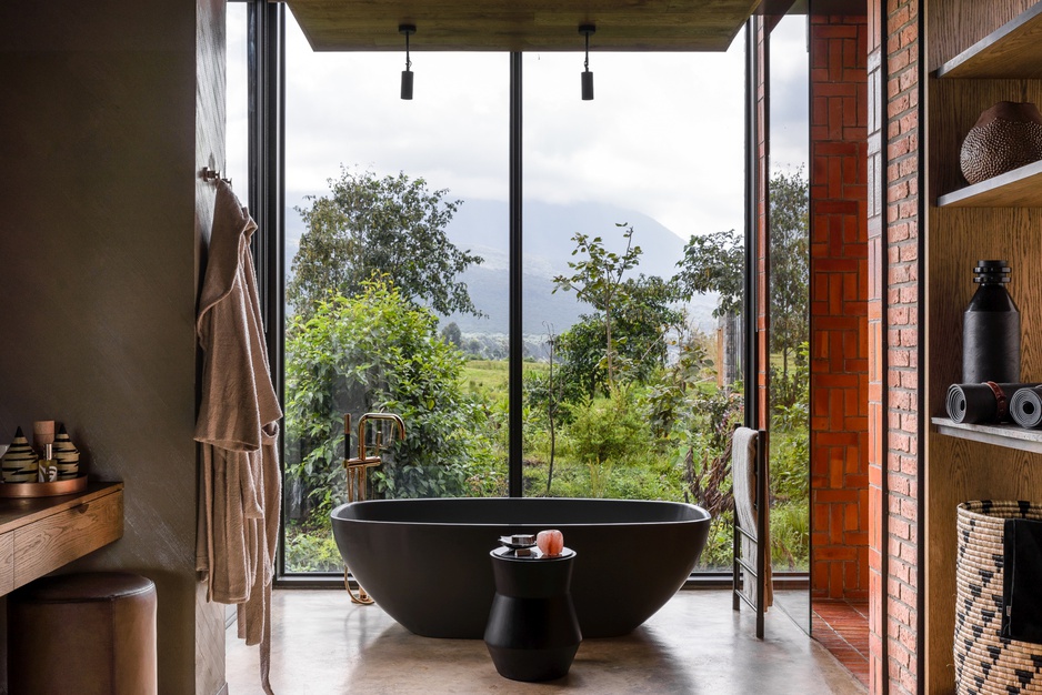 Singita Kwitonda Lodge Bathroom