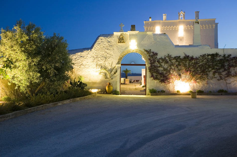 Masseria Torre Coccaro building entrance