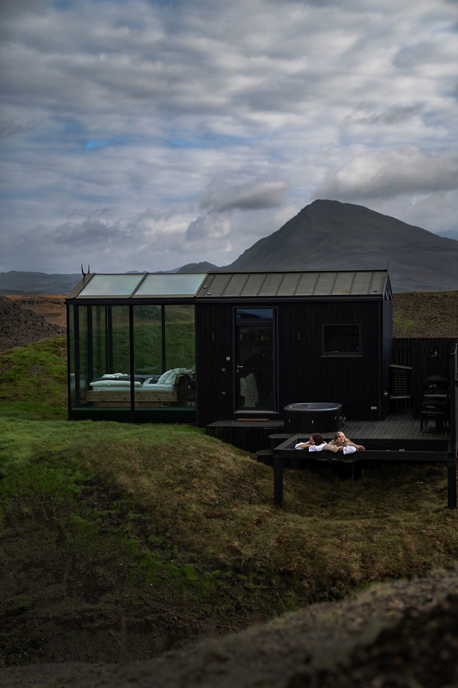 Panorama Glass Lodge Outdoor Hot Tub