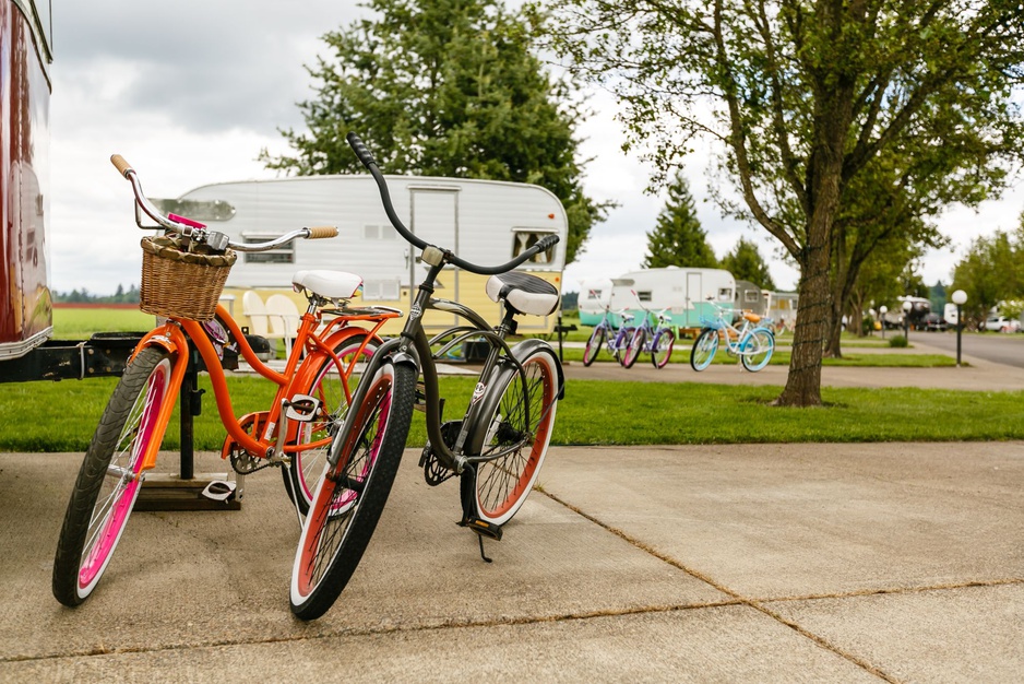 Vintages Trailer Resort Cruiser Bikes