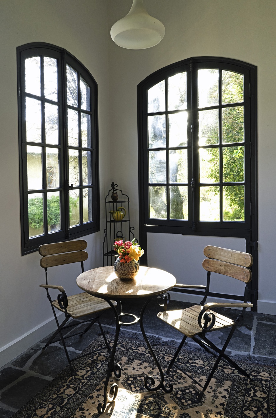 Chateau St Philippe corner room with windows