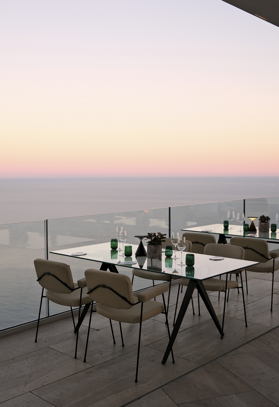 The Maybourne Riviera - Ceto bar terrace during sunset