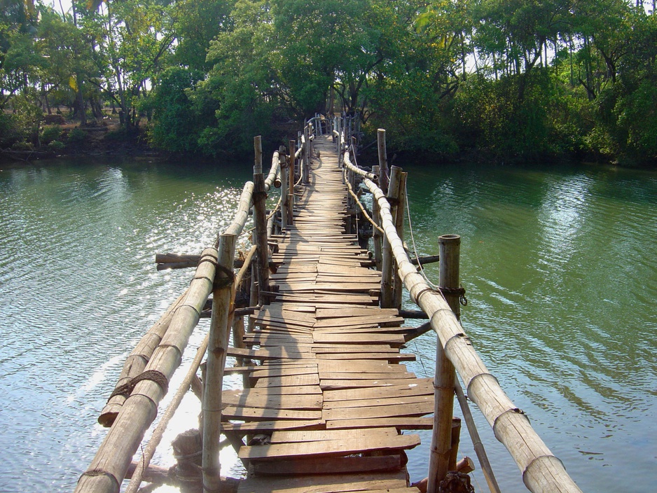 Elsewhere Goa bridge