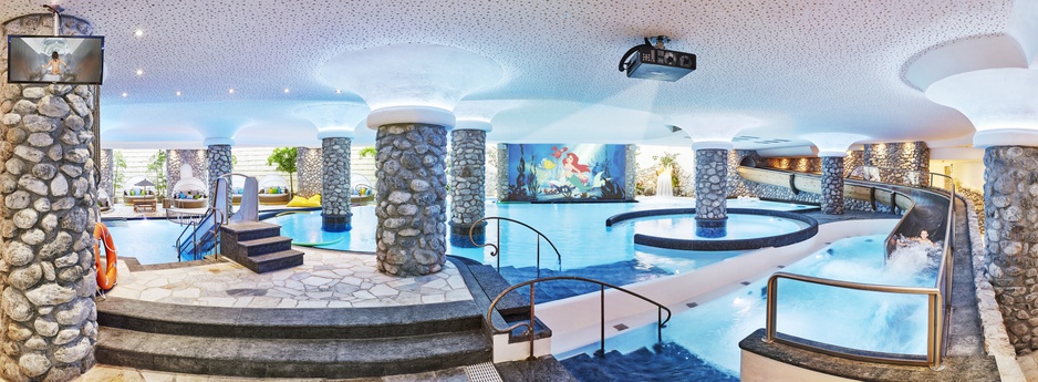 Green Spa Resort Stanglwirt Kids Pool