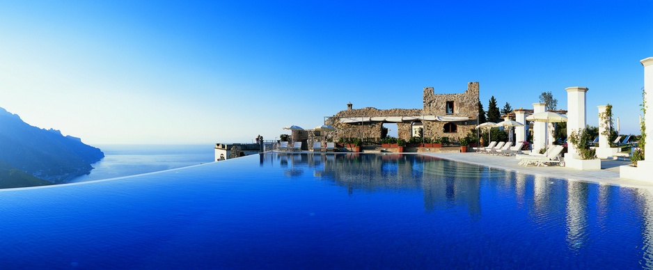 Hotel Caruso infinity-pool