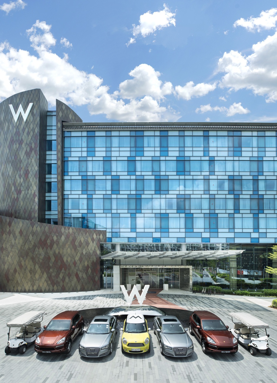 W Singapore exterior