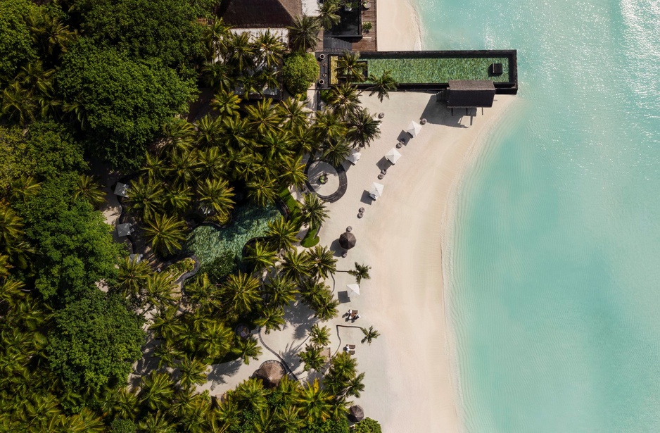 One&Only Reethi Rah, Maldives Lap Pool In The Lagoons