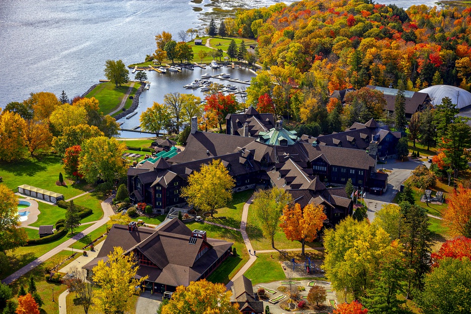 Fairmont Le Château Montebello Aerial