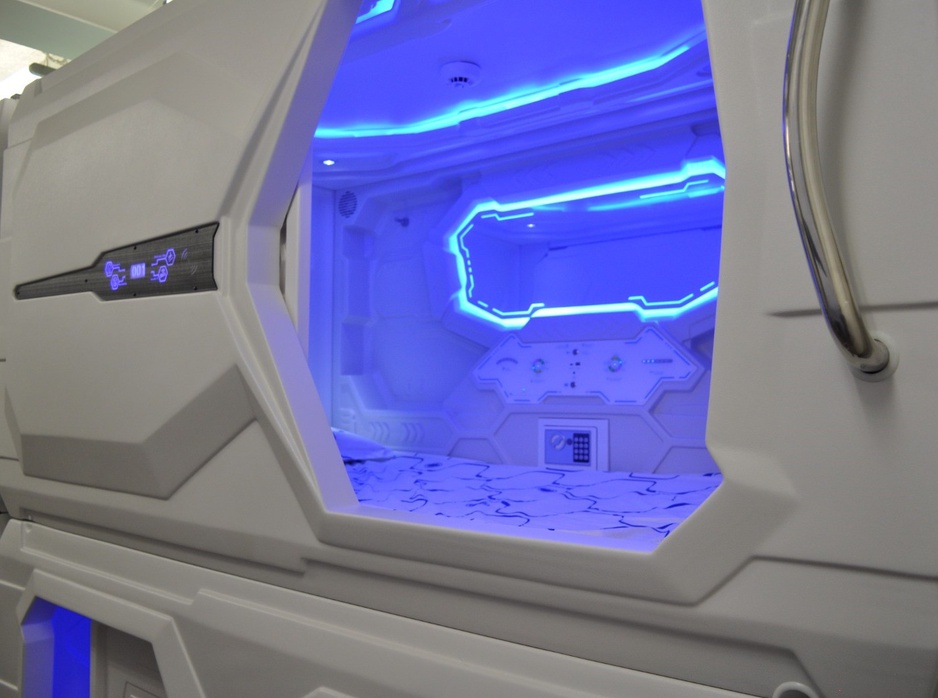 Cosmos Capsule Hotel in London