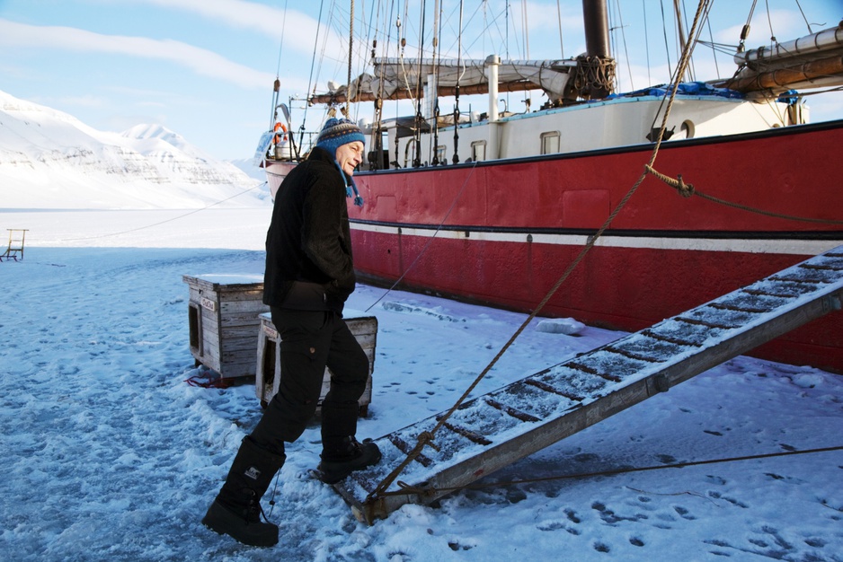 Climbing back to the docked boat