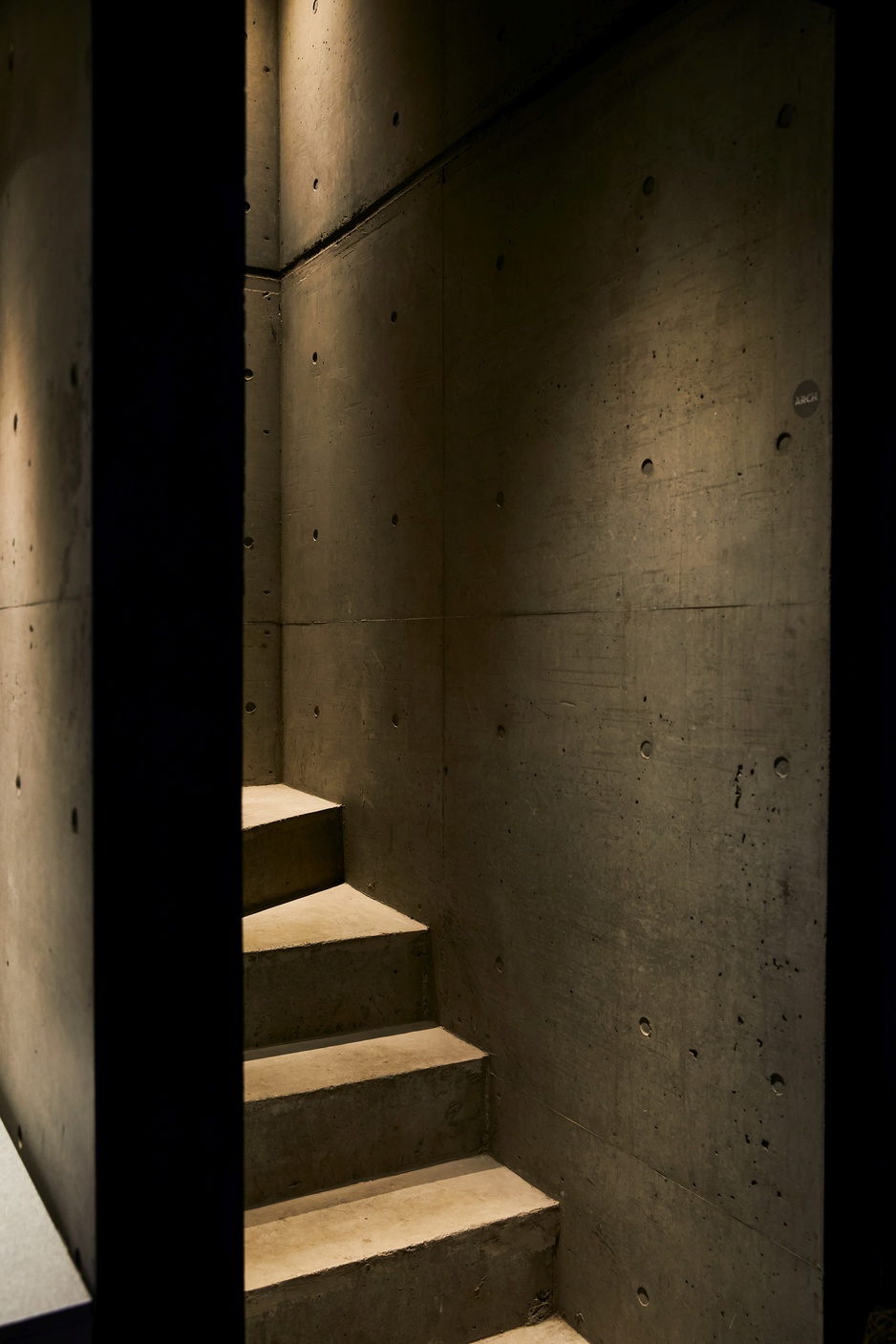 Boutique Sauna ARCH Concrete Staircase