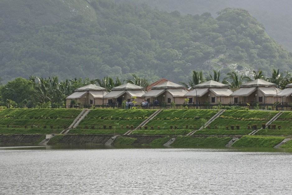 Tamara Resort tents and hills