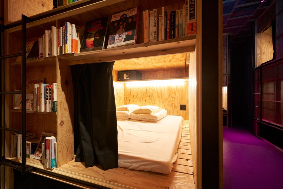 Book And Bed Tokyo Capsule Room