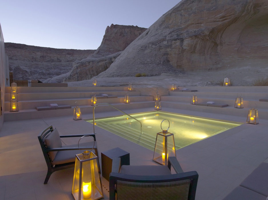 Amangiri Villas jacuzzi at night