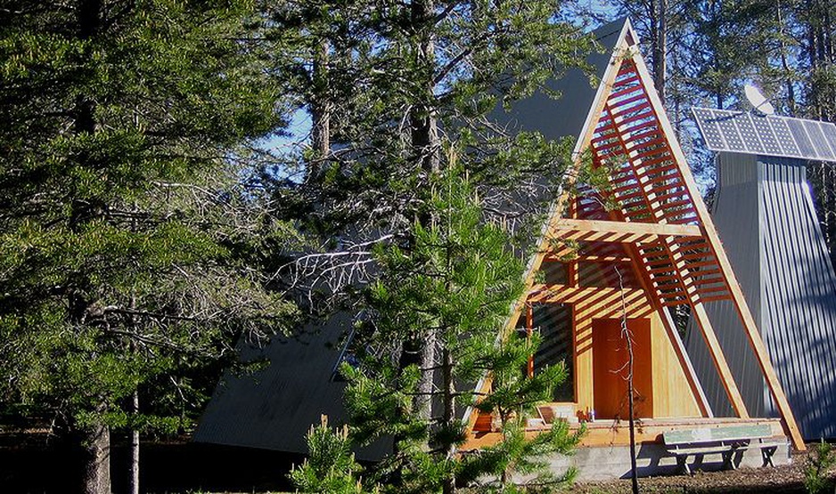 Wooden cabin in Yosemite National Park