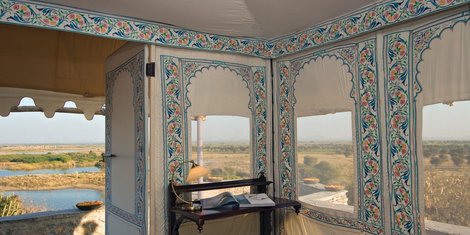 Chhatra Sagar tent interior