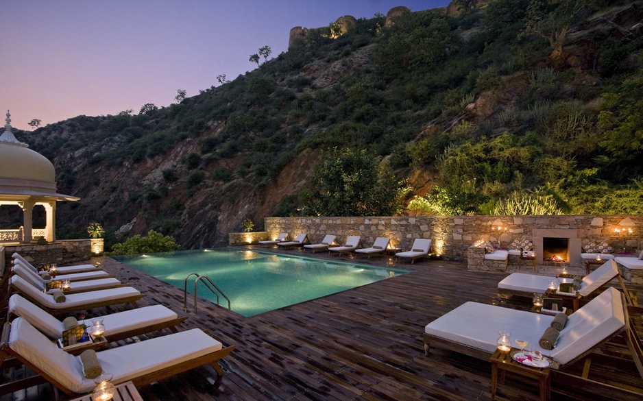 Samode Palace infinity pool at night