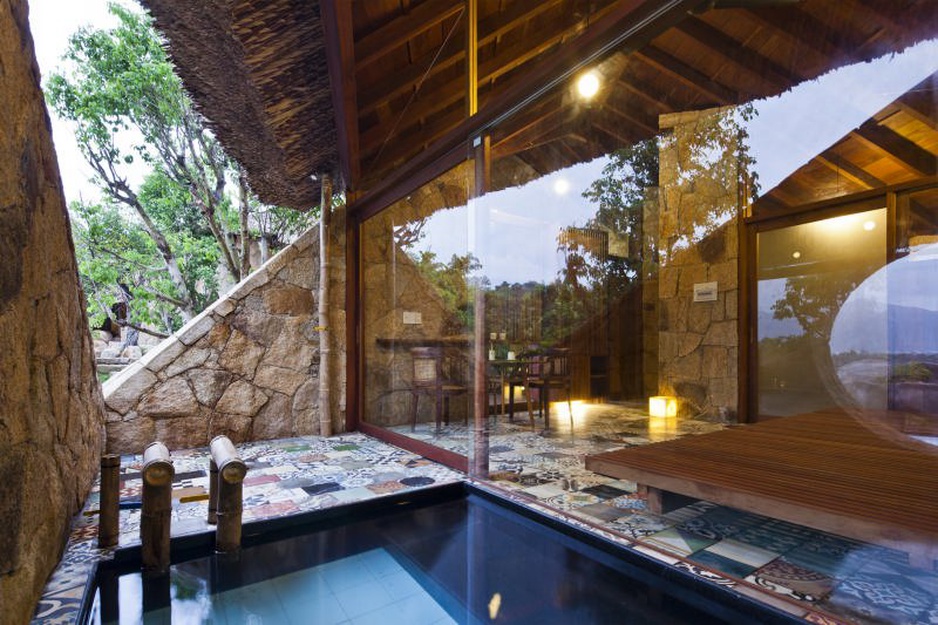 plunge pool